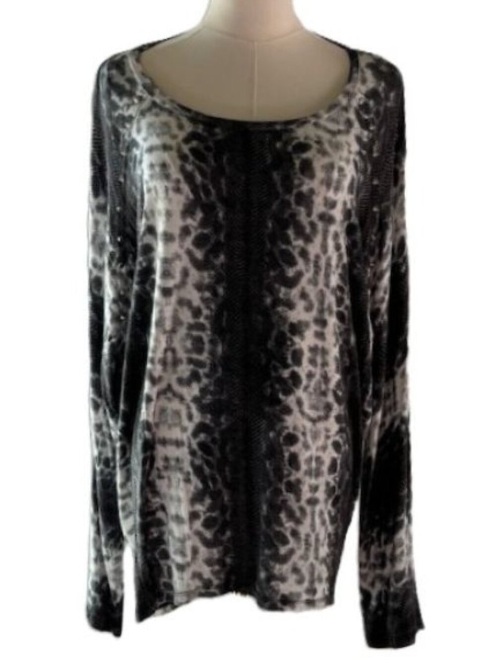MICHAEL KORS Black Grey Animal Print Top w/Studs on Shoulders ( Sz-0X ) NWT $9
